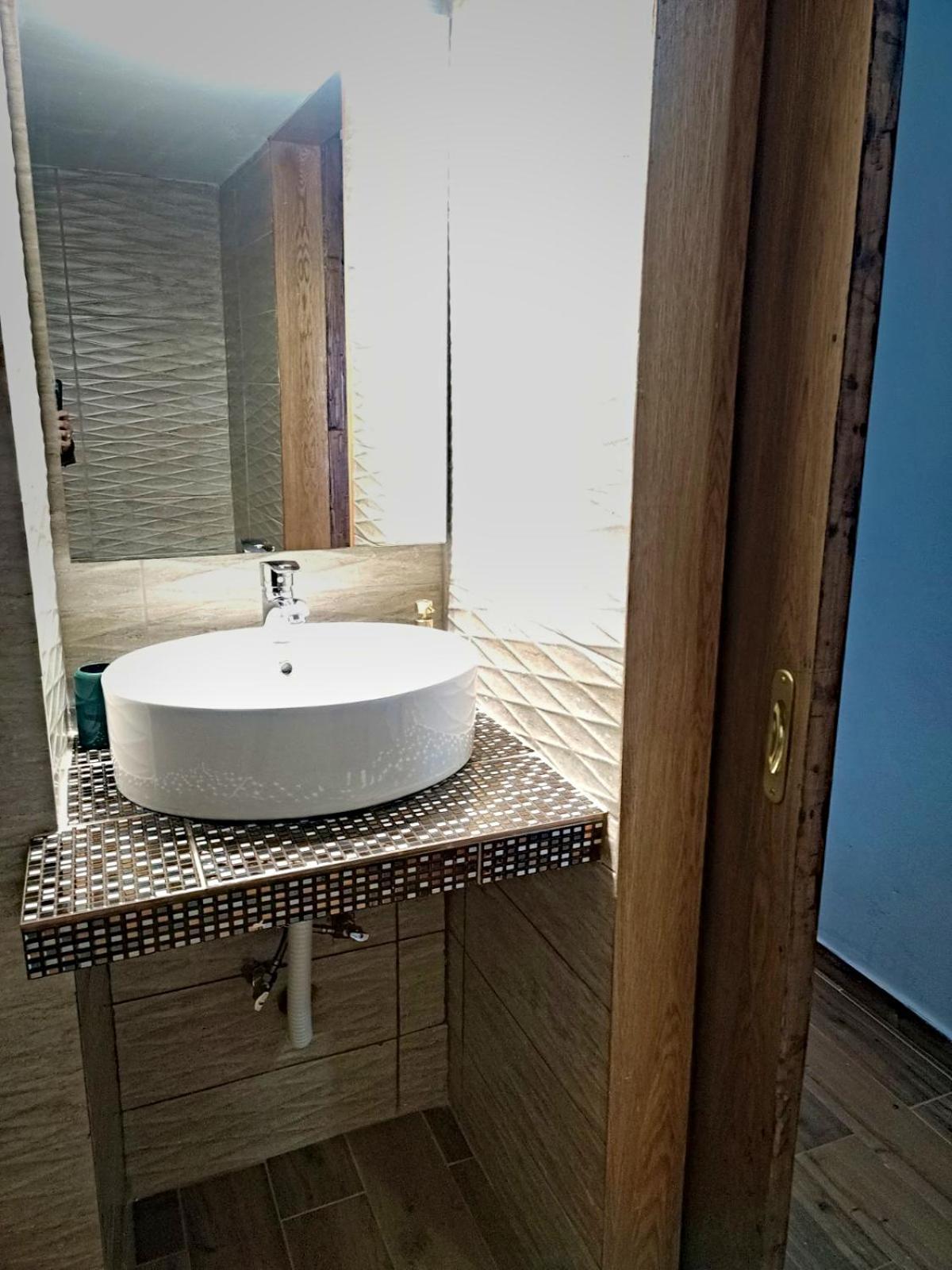 Deluxe Apartment Corinth Ngoại thất bức ảnh