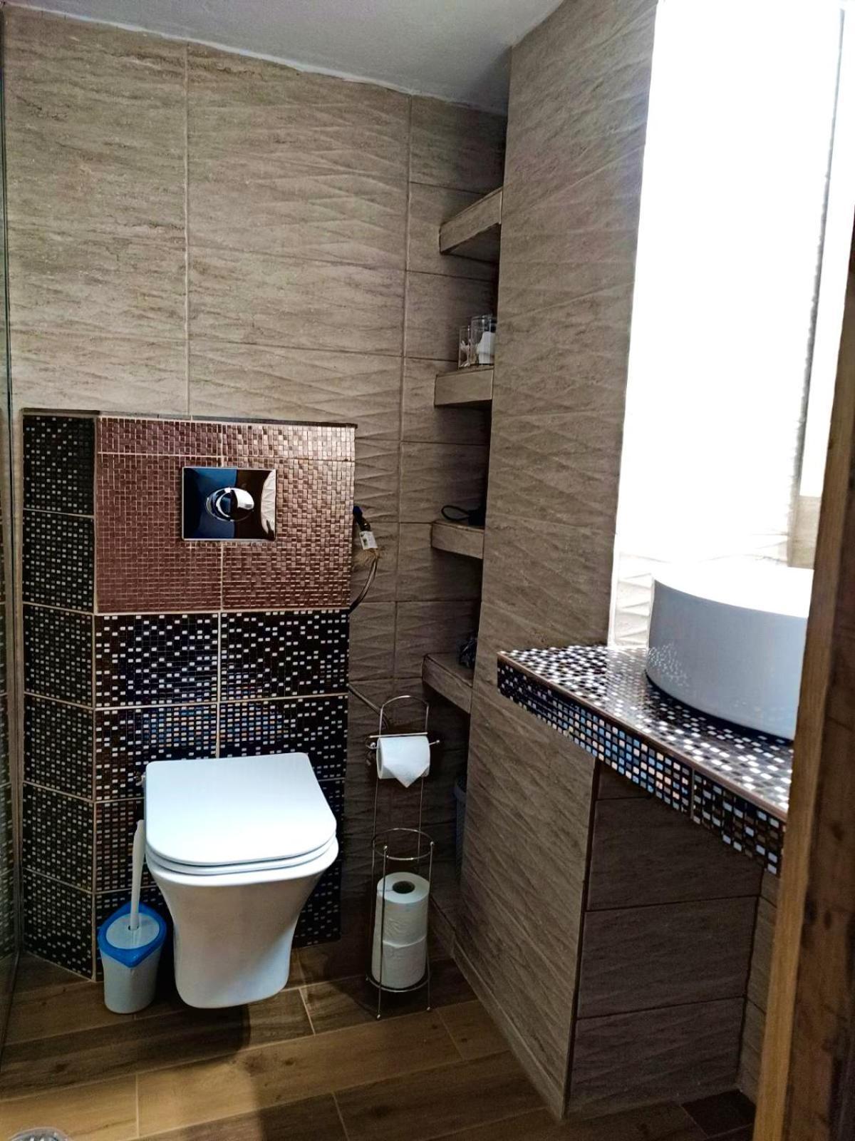 Deluxe Apartment Corinth Ngoại thất bức ảnh